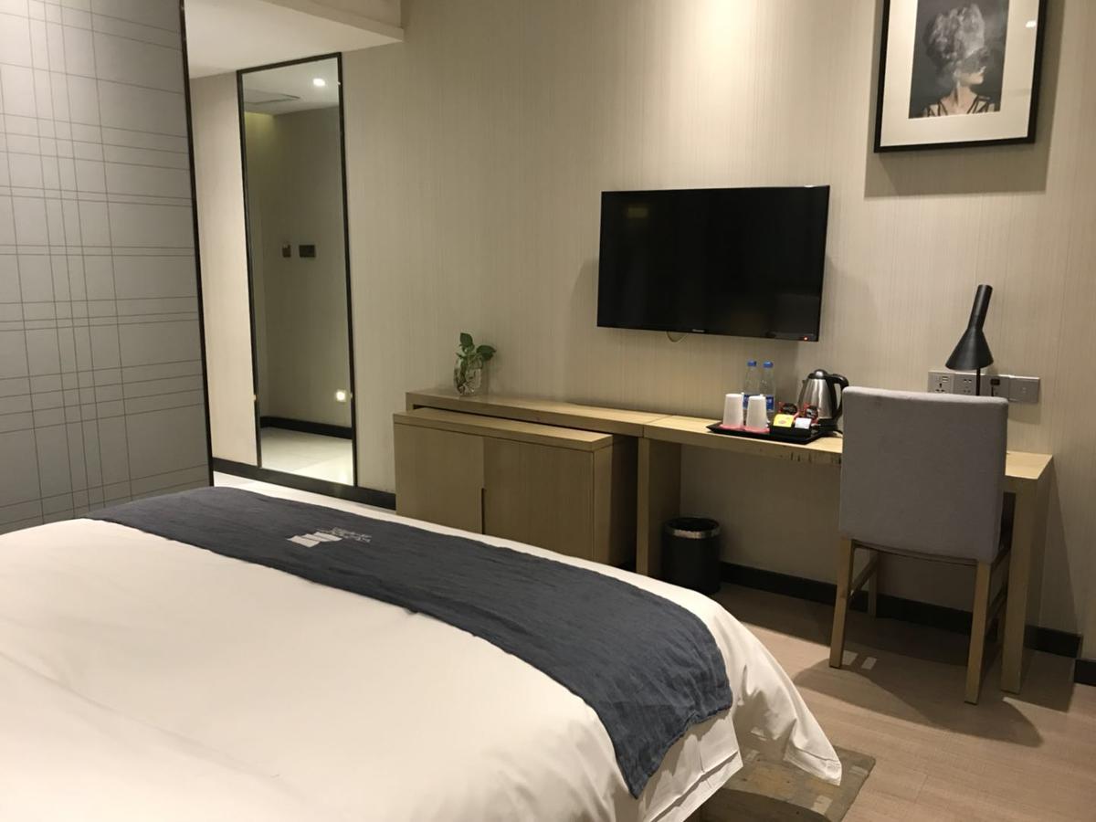 Echarm Hotel Zhengzhou High Tech Zone Exterior photo