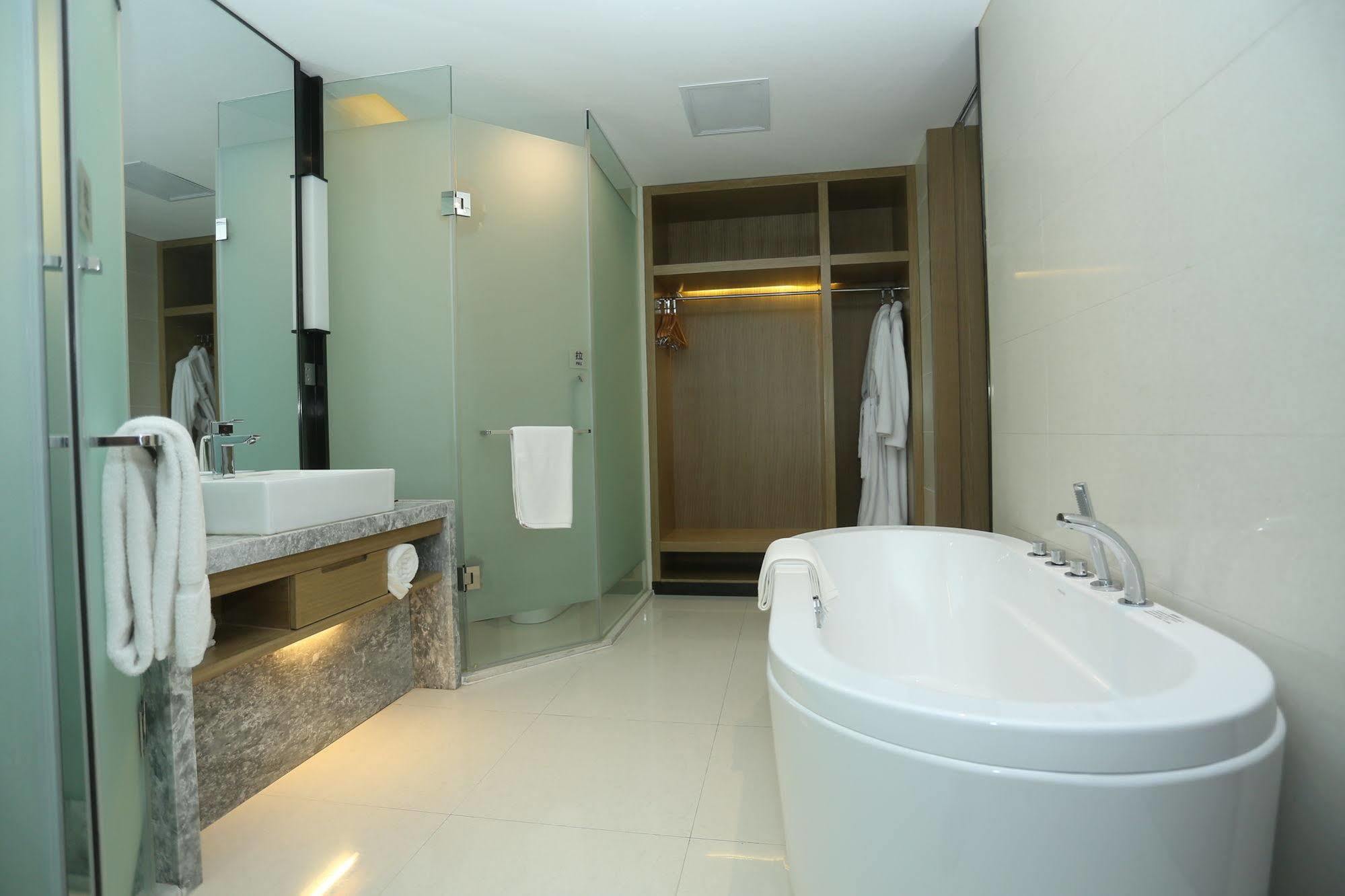 Echarm Hotel Zhengzhou High Tech Zone Exterior photo
