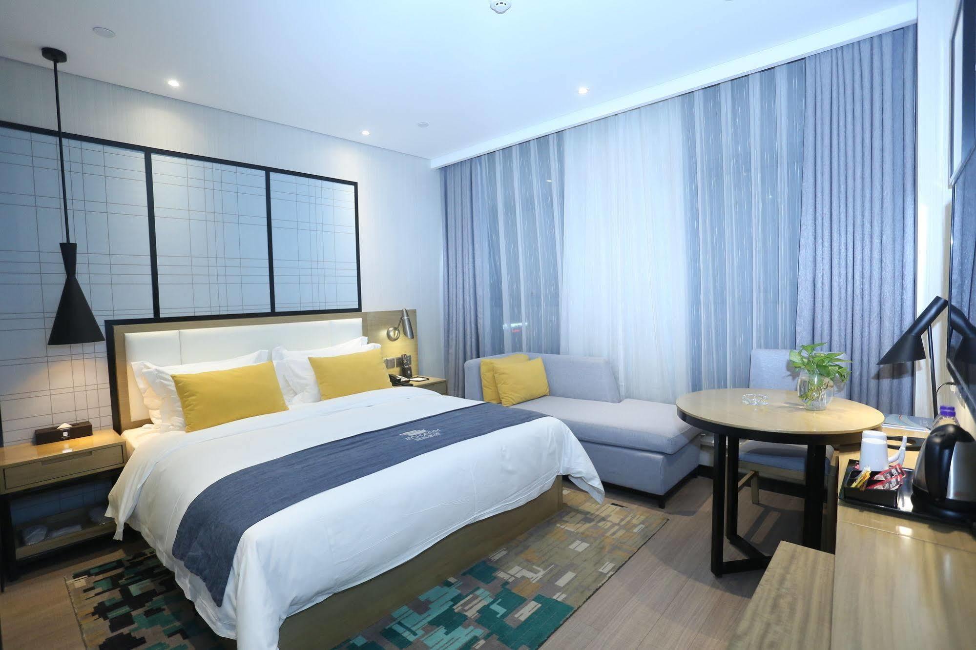 Echarm Hotel Zhengzhou High Tech Zone Exterior photo
